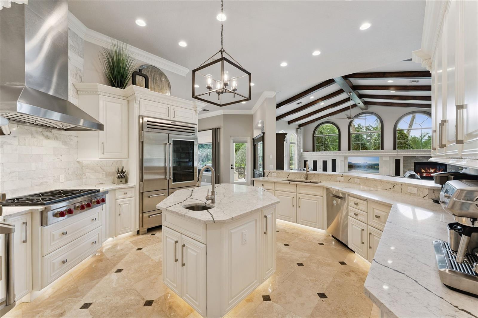 ALAQUA LAKES - Residential