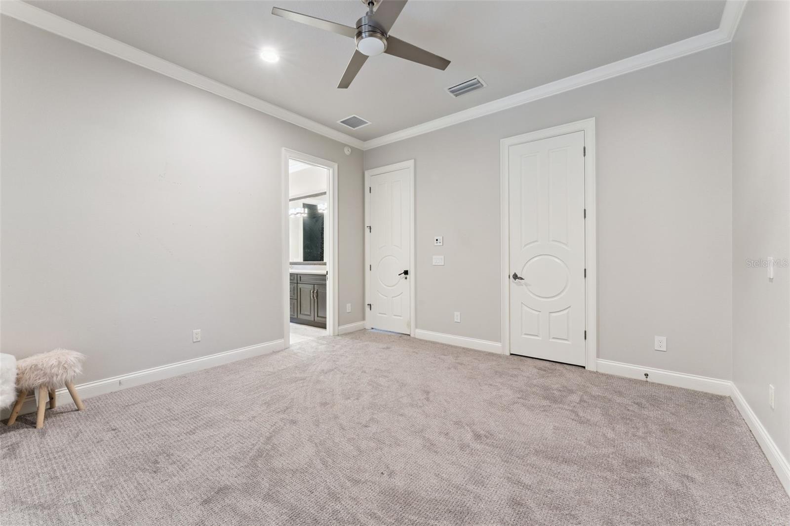 ALAQUA LAKES - Residential