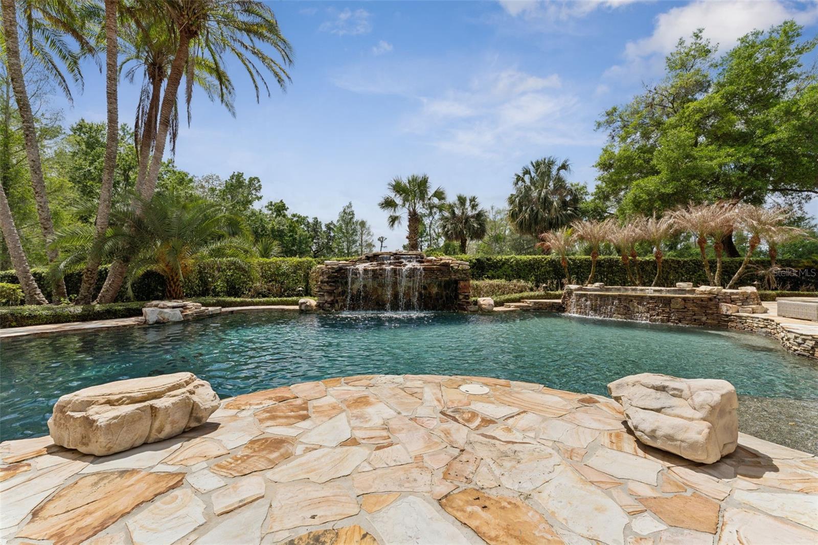 ALAQUA LAKES - Residential