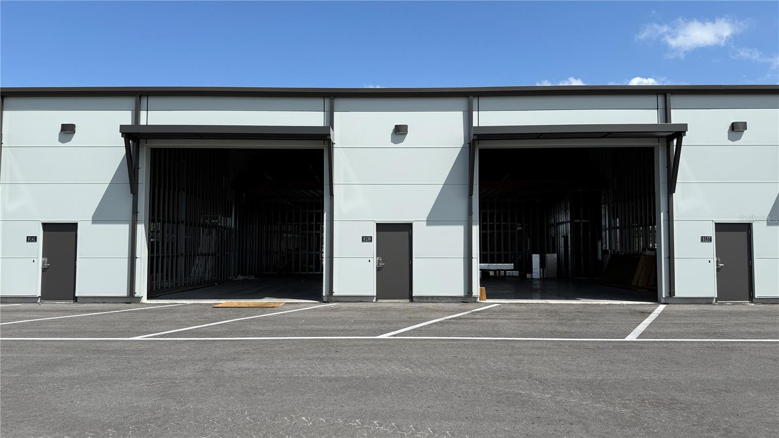 8180 BLACK WOLF DRIVE