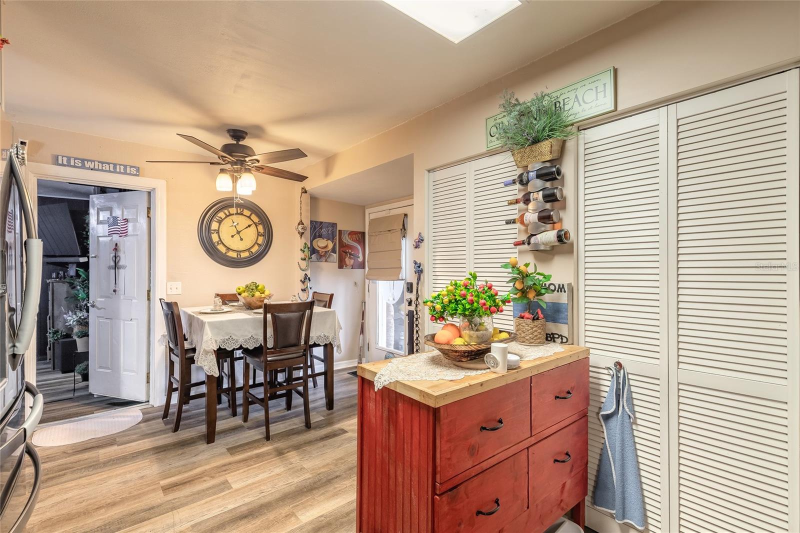 CAMBRIDGE VILLAS - Residential