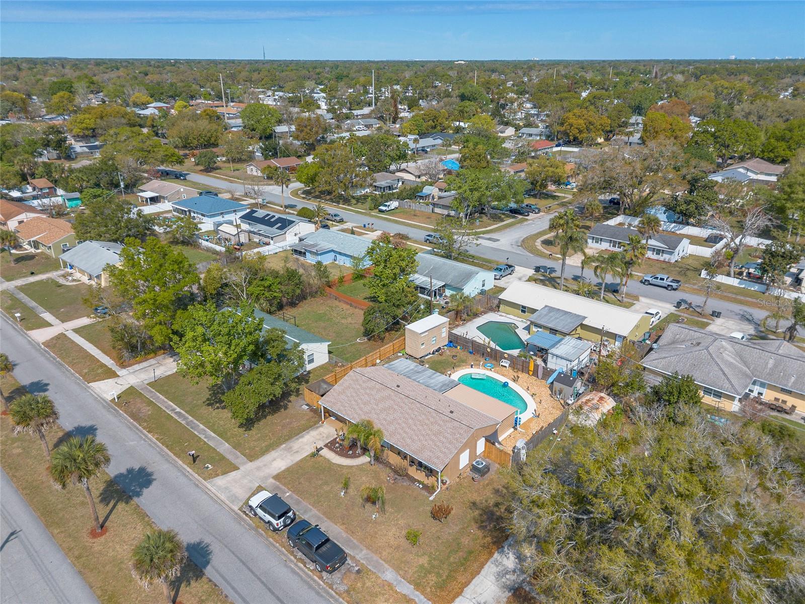 CAMBRIDGE VILLAS - Residential