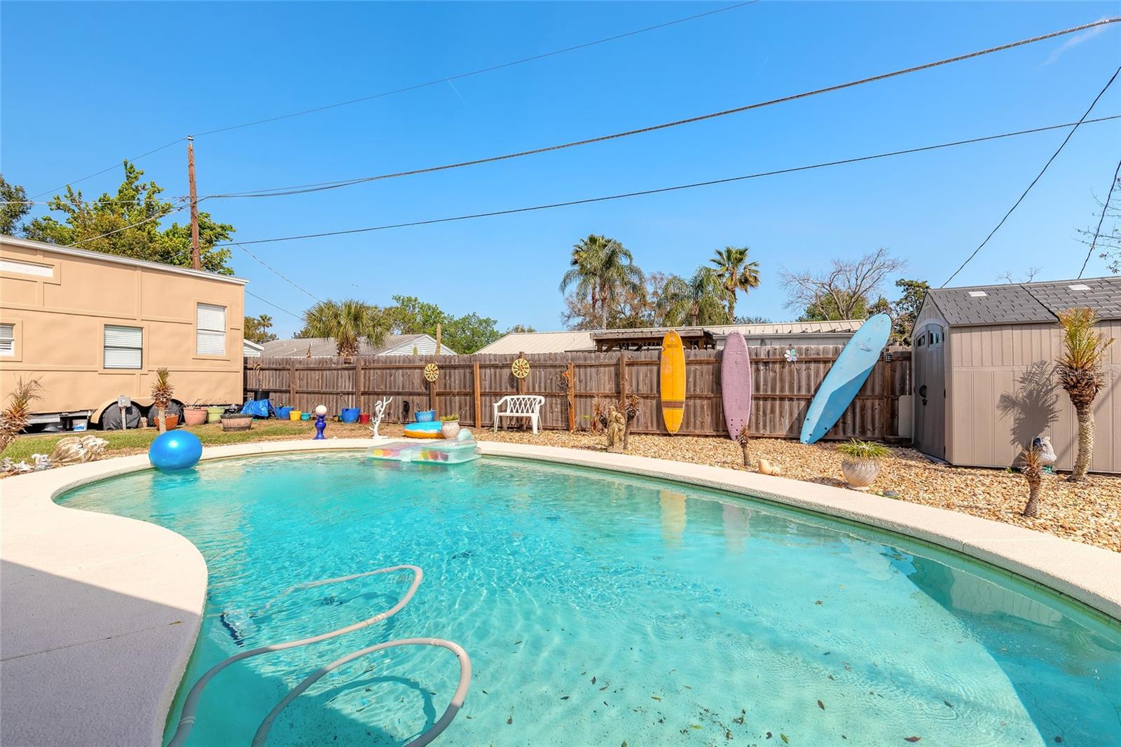 CAMBRIDGE VILLAS - Residential