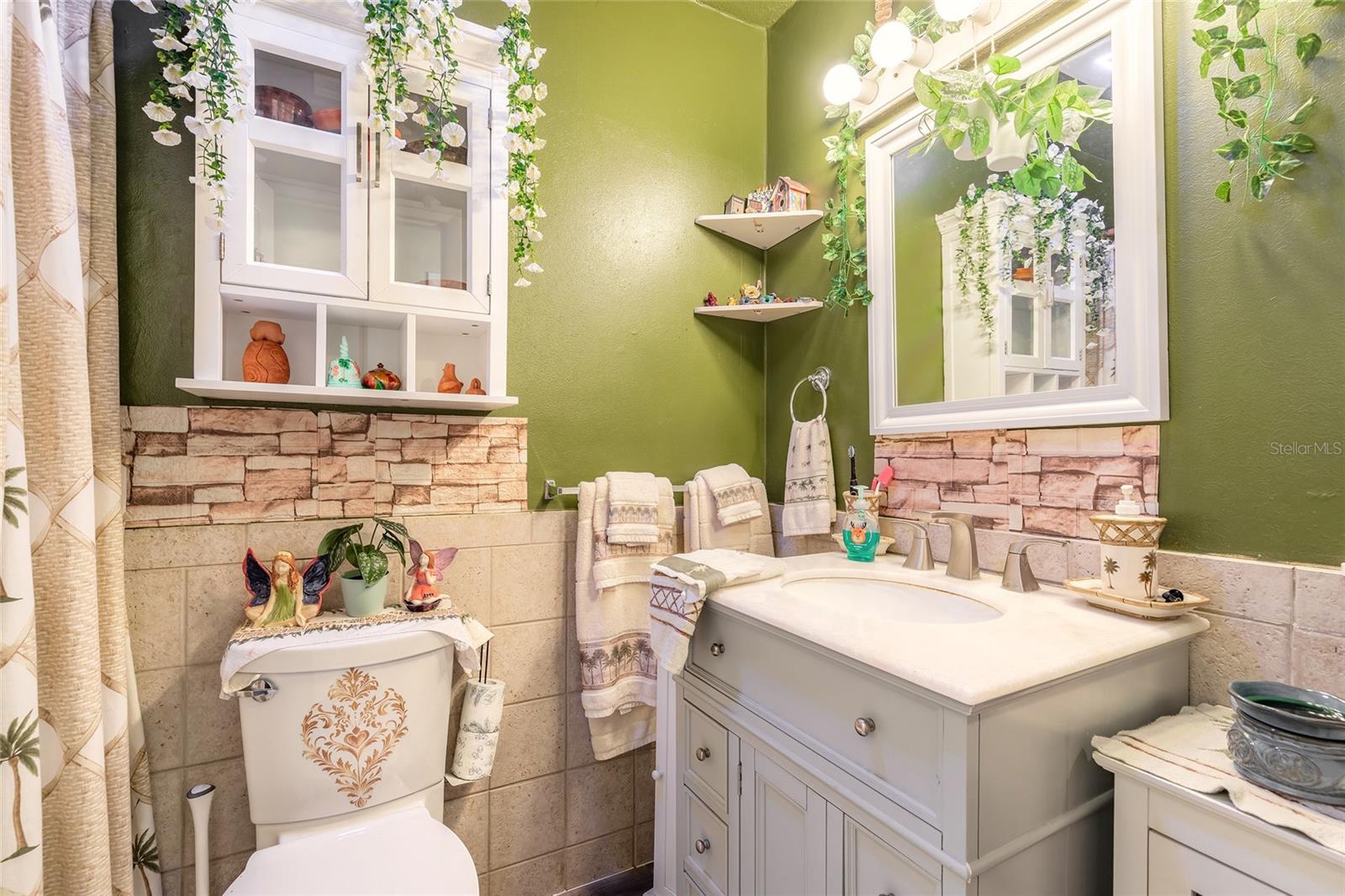 CAMBRIDGE VILLAS - Residential