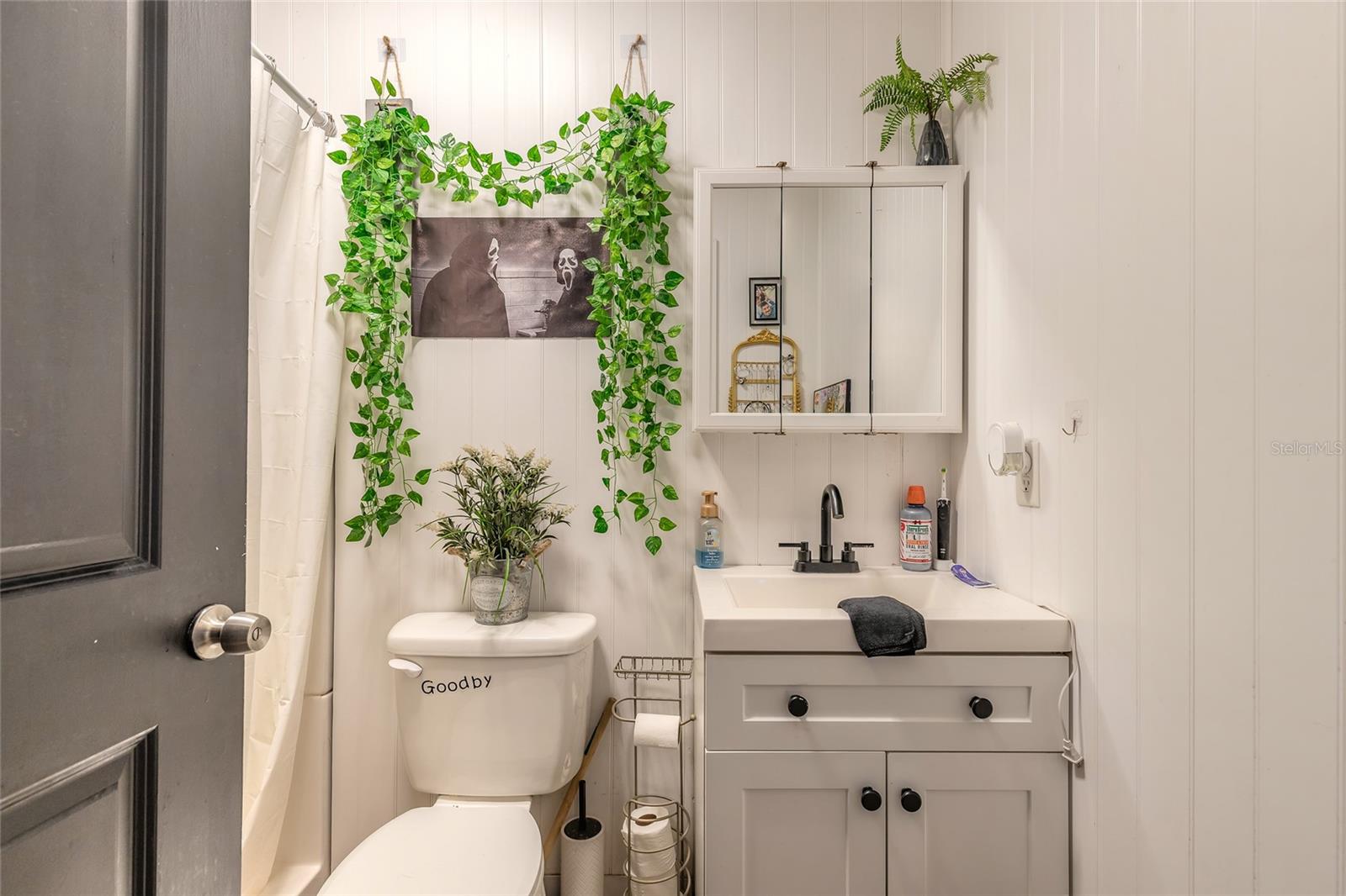 CAMBRIDGE VILLAS - Residential