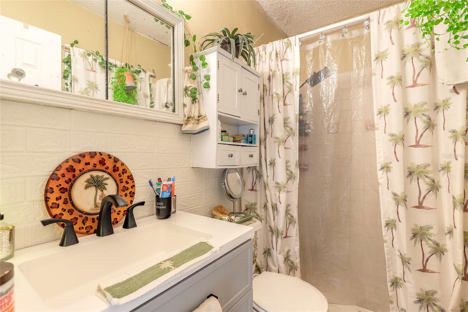 CAMBRIDGE VILLAS - Residential