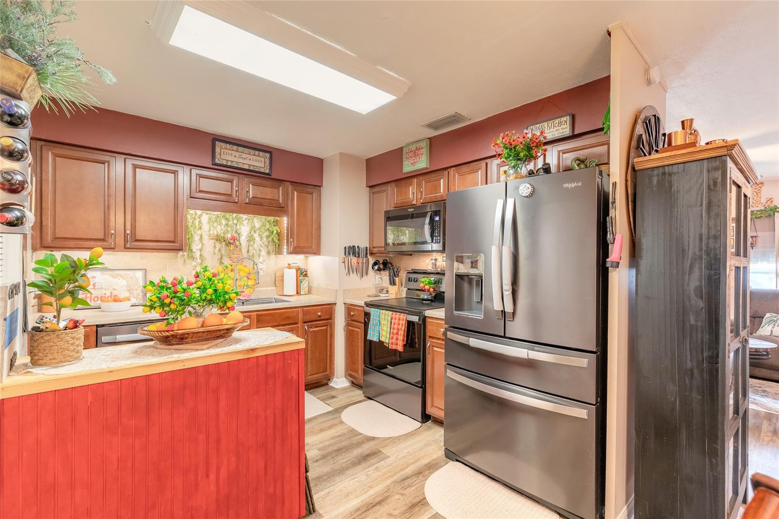 CAMBRIDGE VILLAS - Residential