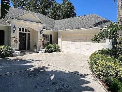 A home in PALM HARBOR