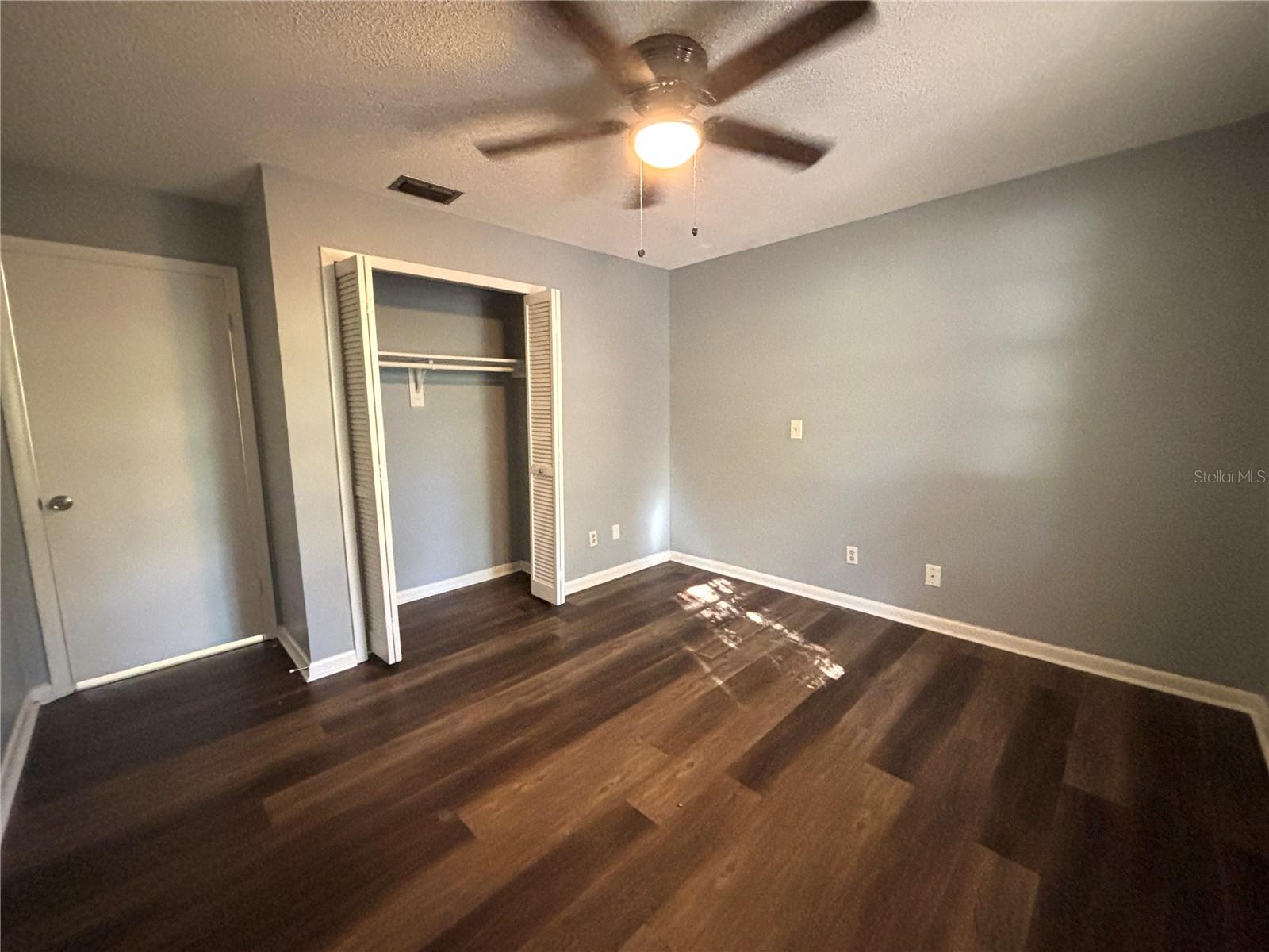 SUNSHINE VIEW SUB - Residential Lease