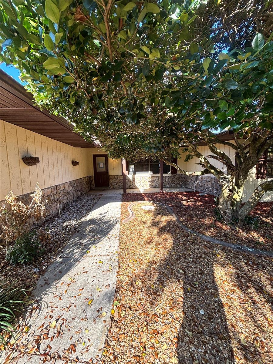 SUNSHINE VIEW SUB - Residential Lease