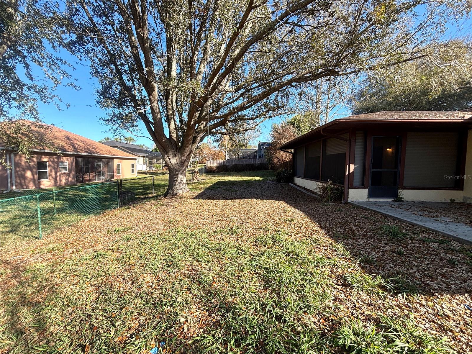 SUNSHINE VIEW SUB - Residential Lease