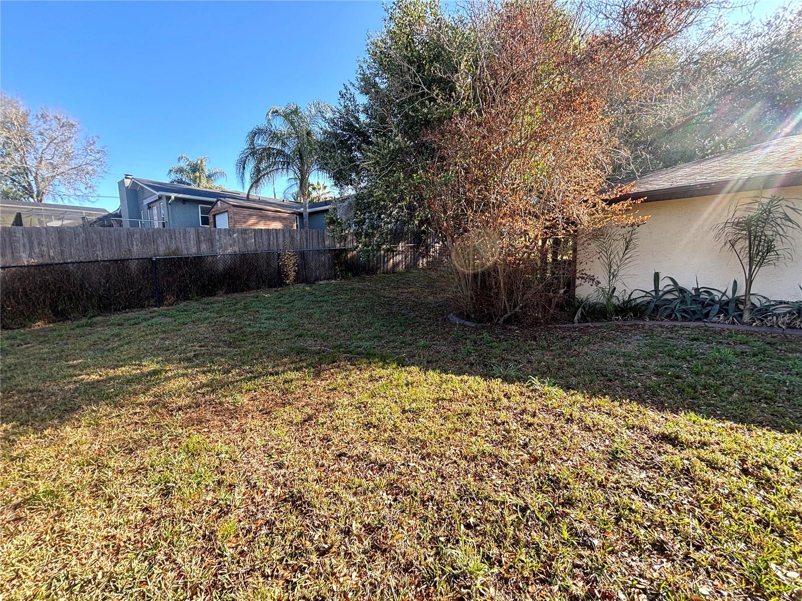 SUNSHINE VIEW SUB - Residential Lease