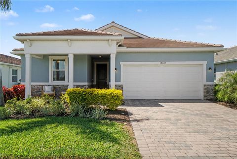 Search Sarasota & Manatee County Homes 17 18065 GRAND PROSPERITY DRIVE VENICE FL 34293