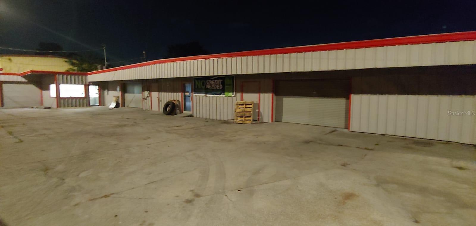 UNPLATTED - Commercial Lease