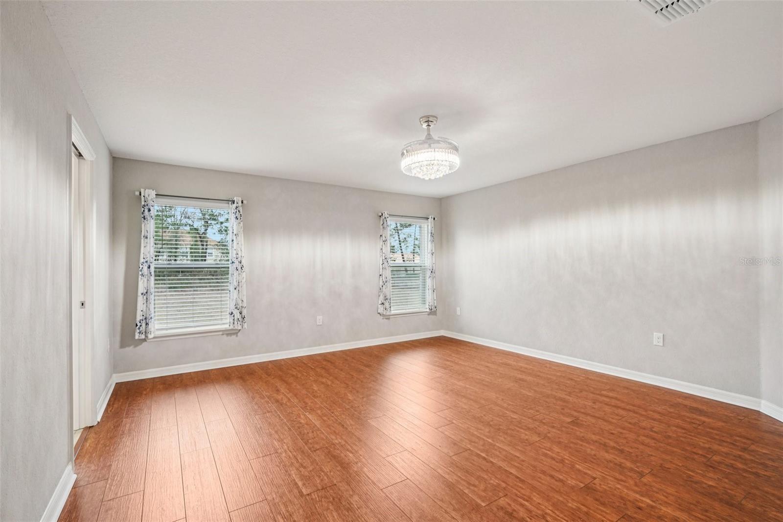 KINGSLAND COUNTRY ESTATE - Residential