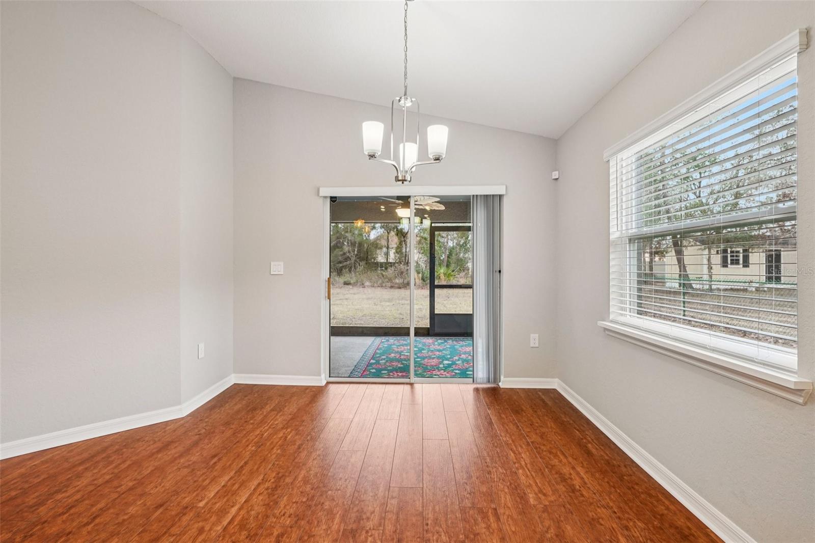 KINGSLAND COUNTRY ESTATE - Residential