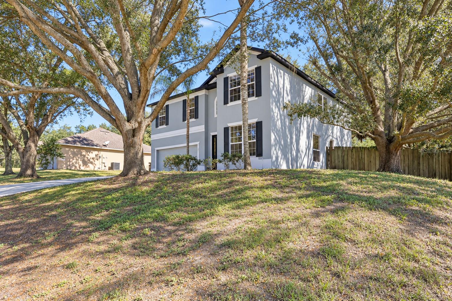 1305 WINDY BLUFF DRIVE