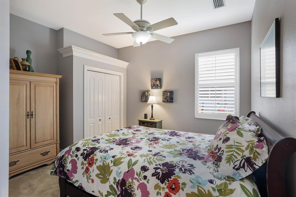 SHAWS POINT - Residential