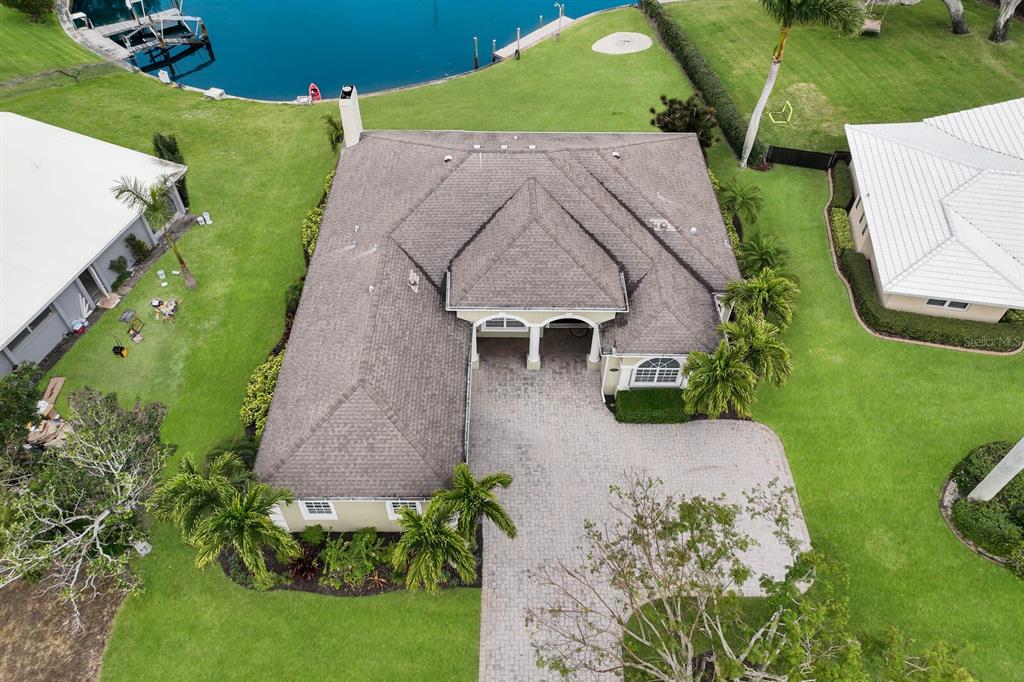 SHAWS POINT - Residential