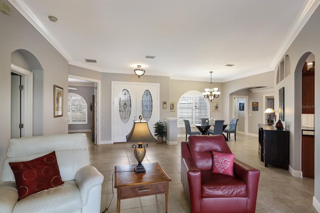 SHAWS POINT - Residential