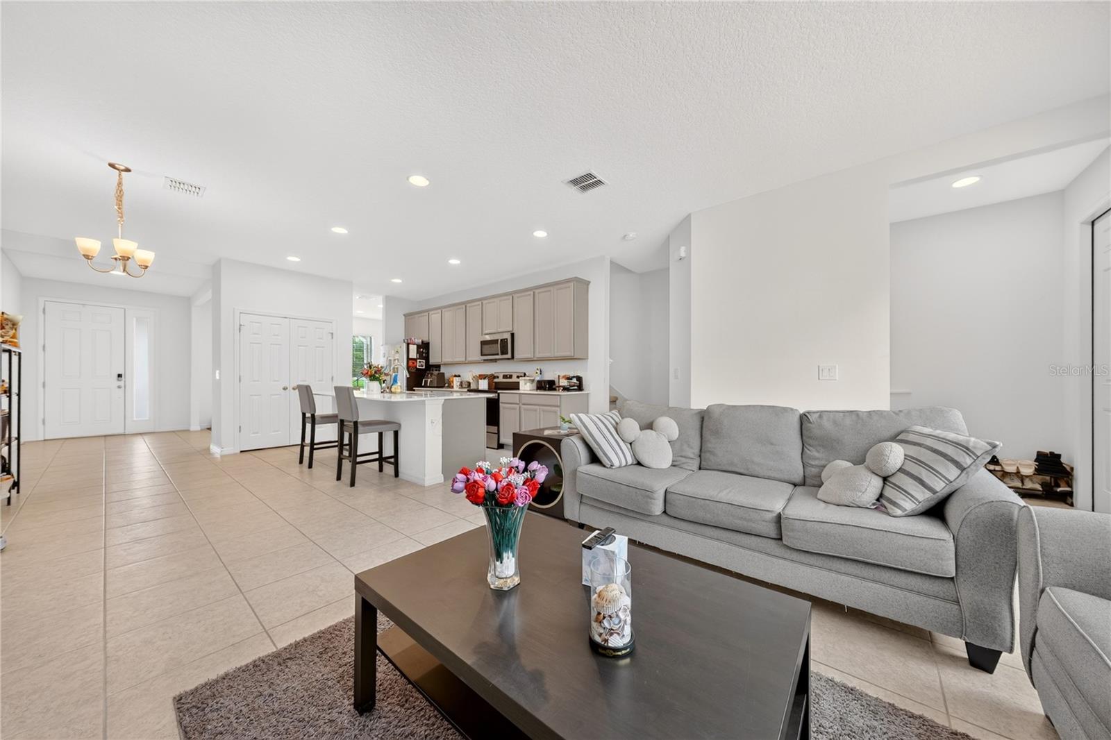8013 BASILICA LANE