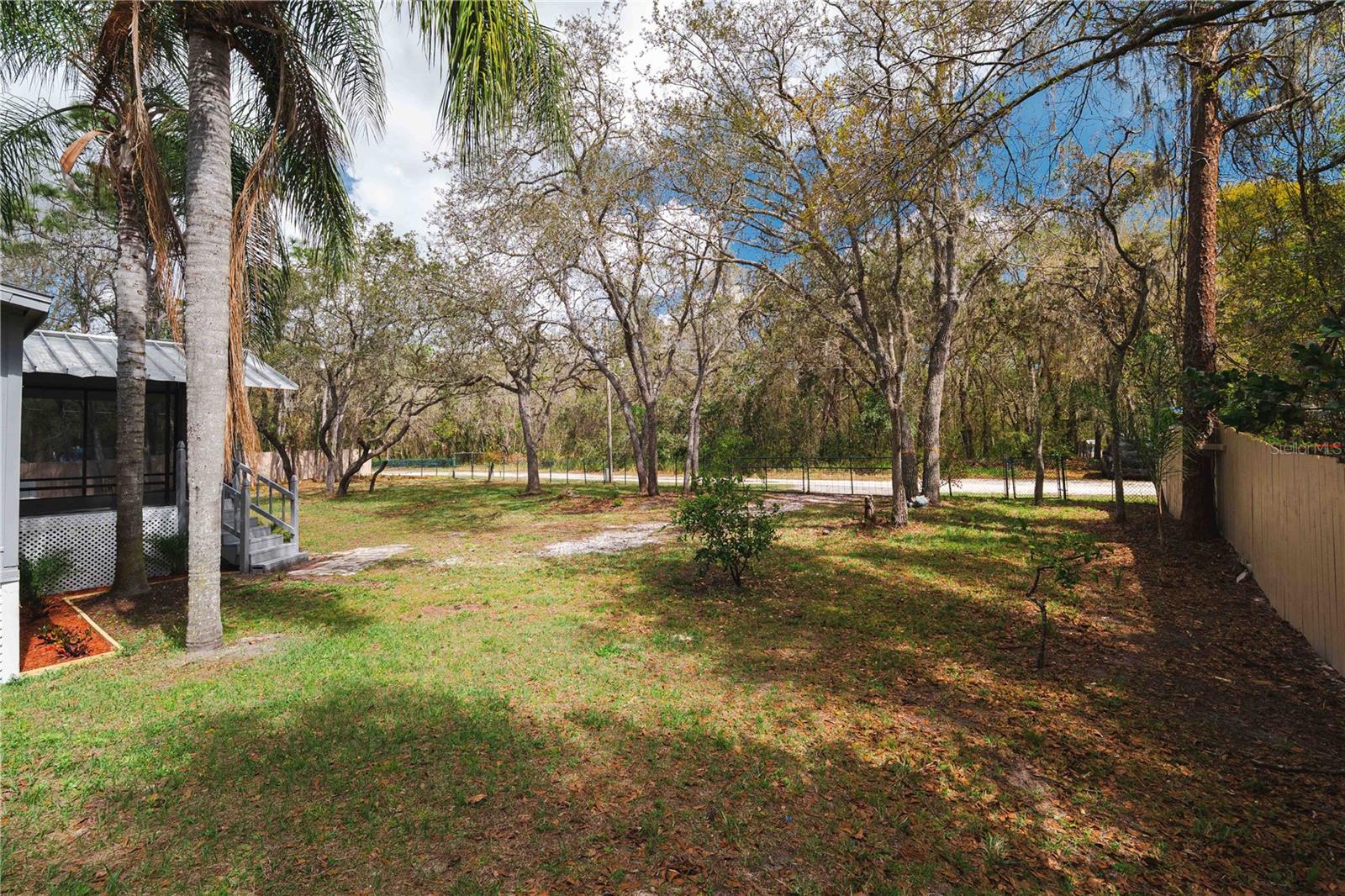 MOON LAKE ESTATES - Residential