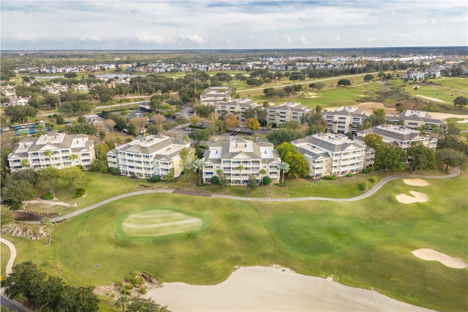 CENTRE COURT RIDGE CONDO PH 3 BLDG C - Residential