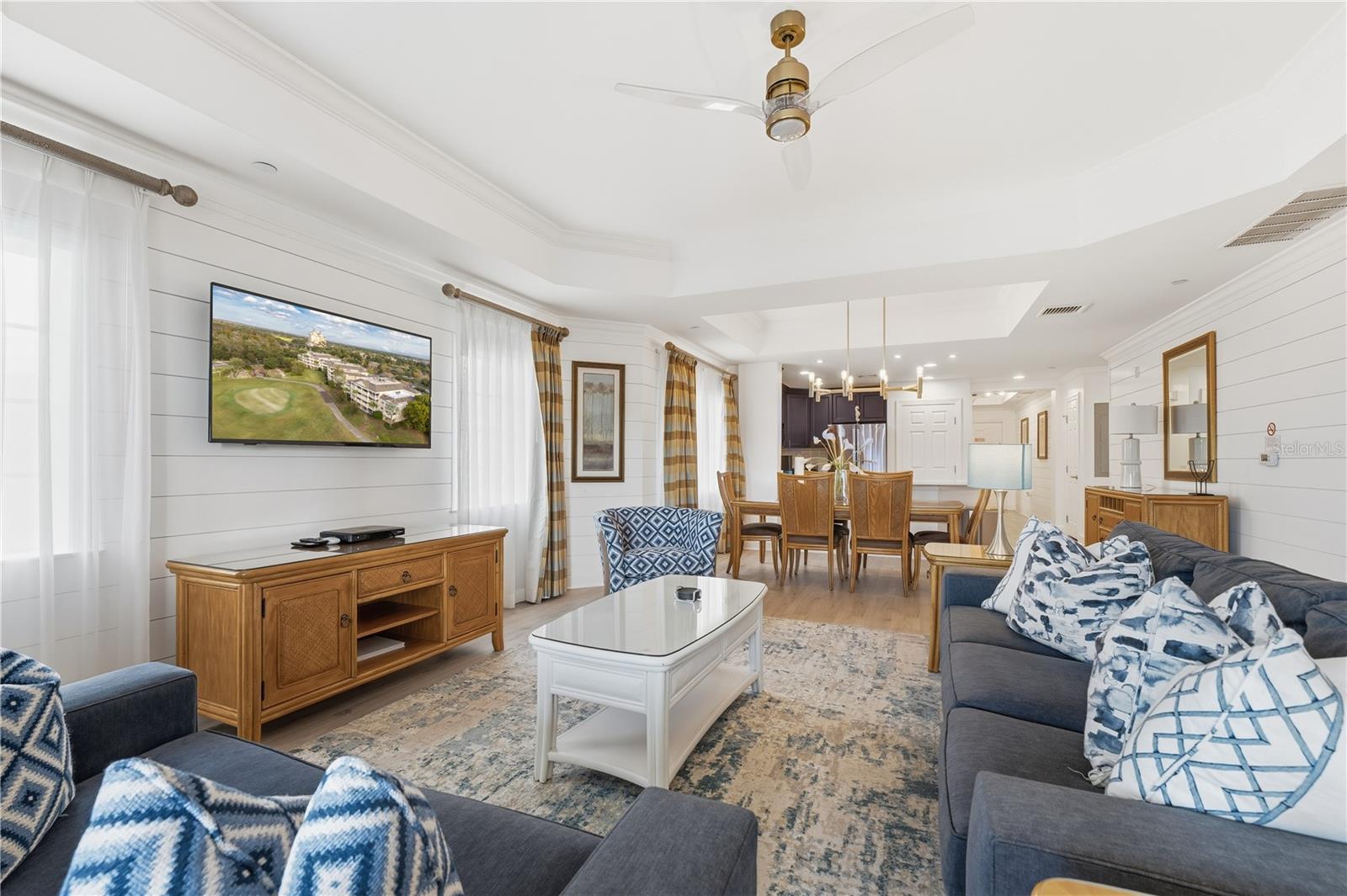 CENTRE COURT RIDGE CONDO PH 3 BLDG C - Residential