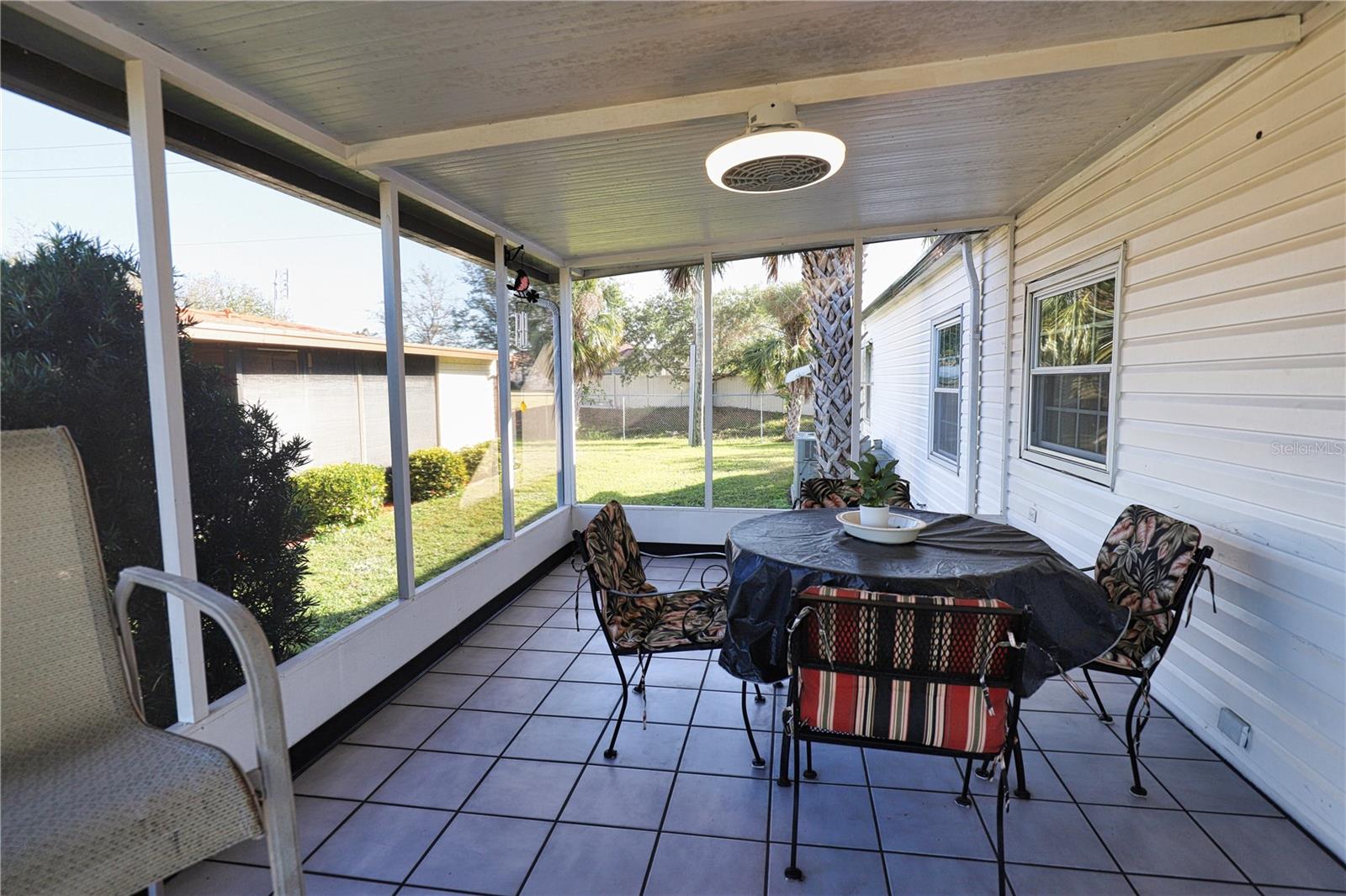 LA CASA MHP CO-OP - Residential