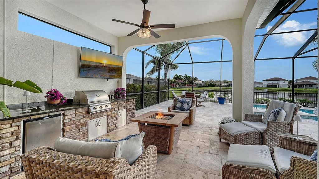 Photo of 13720 Saw Palm Creek Trail, Lakewood Ranch, FL 34211 (MLS # A4685288)