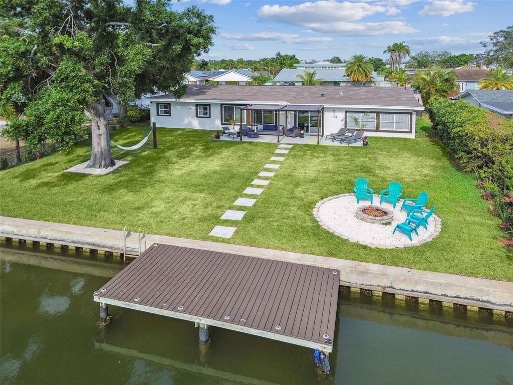 Photo of 3922 Fontainebleau Drive, Tampa, FL 33634 (MLS # TB8379842)