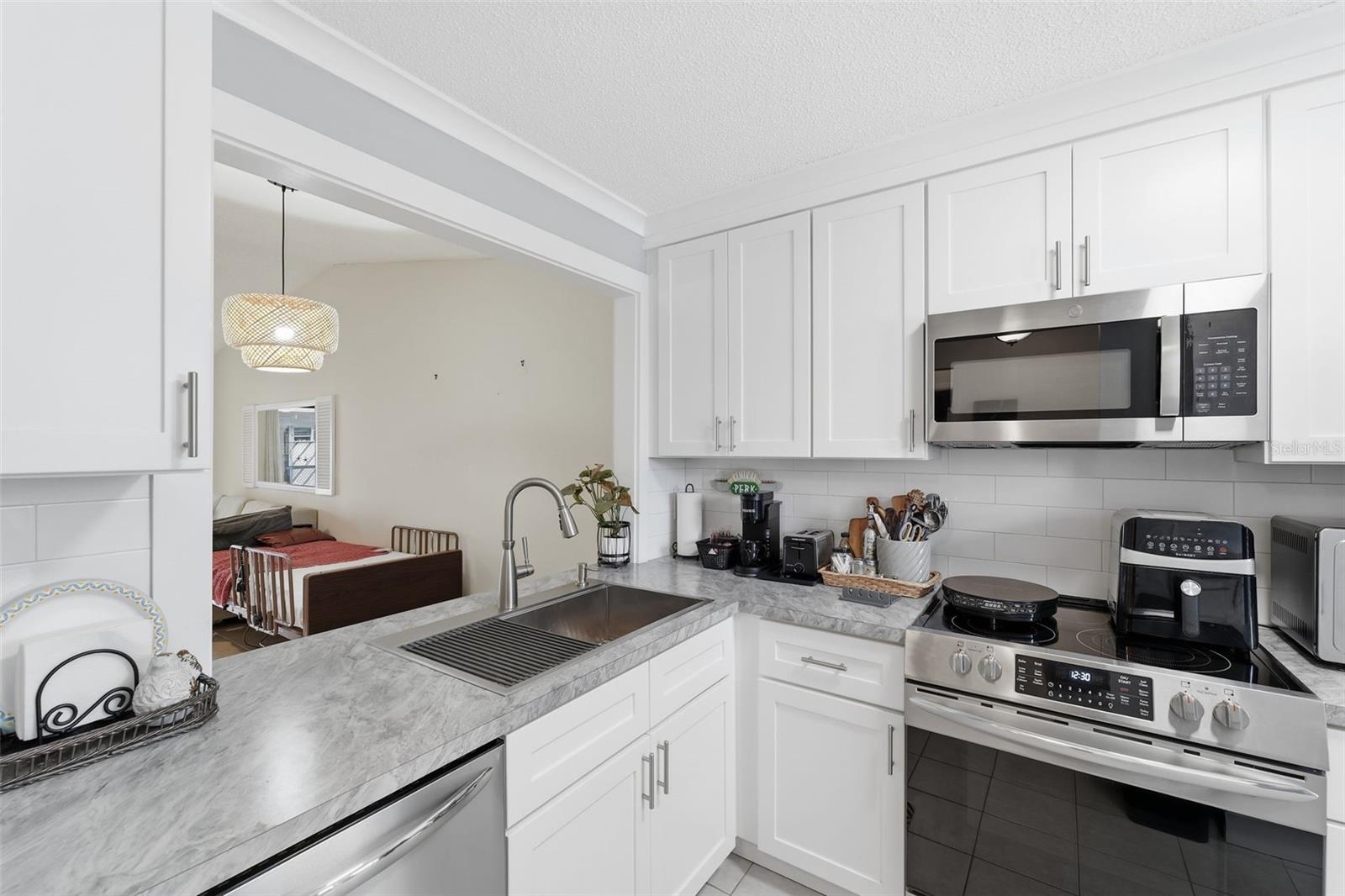 BAY PARK ESTATES - Residential