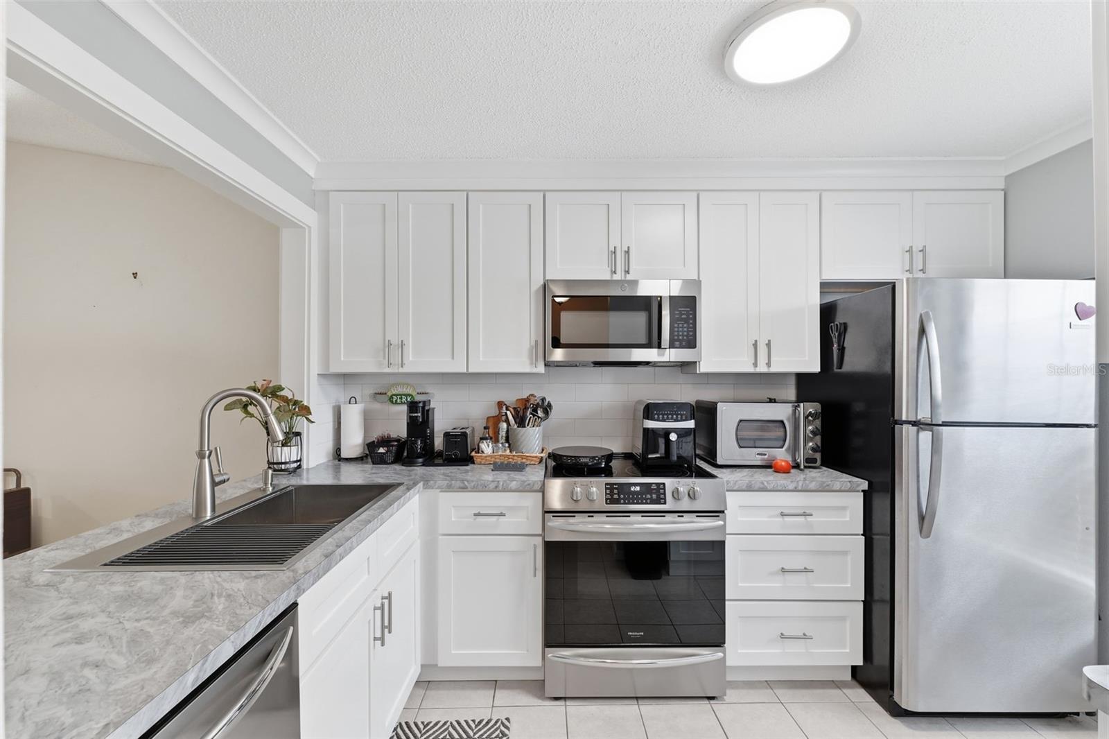 BAY PARK ESTATES - Residential