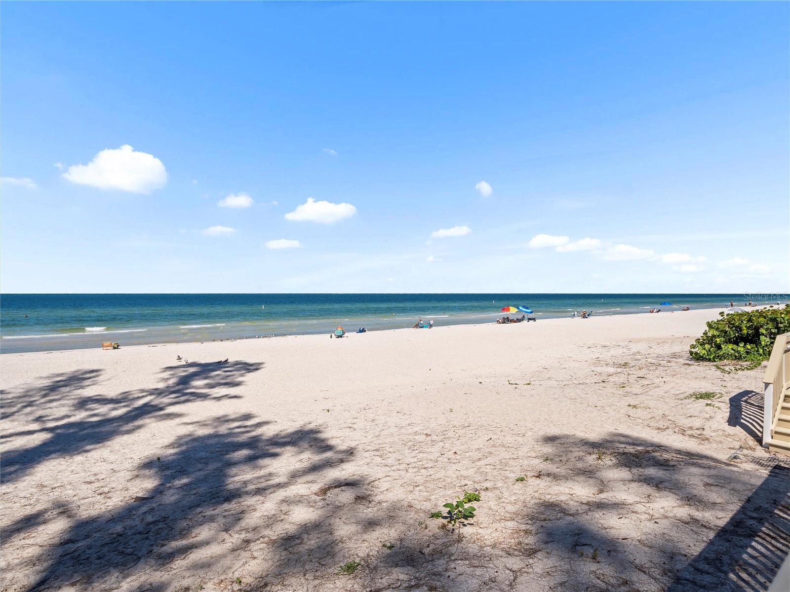 DOLPHIN REEF CONDO - Residential