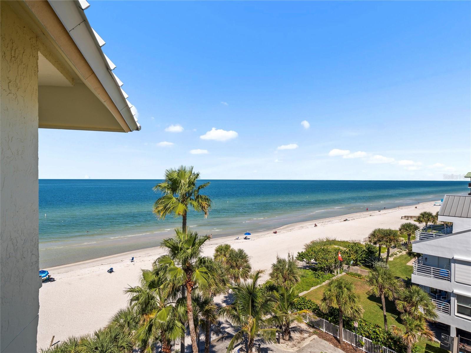 DOLPHIN REEF CONDO - Residential