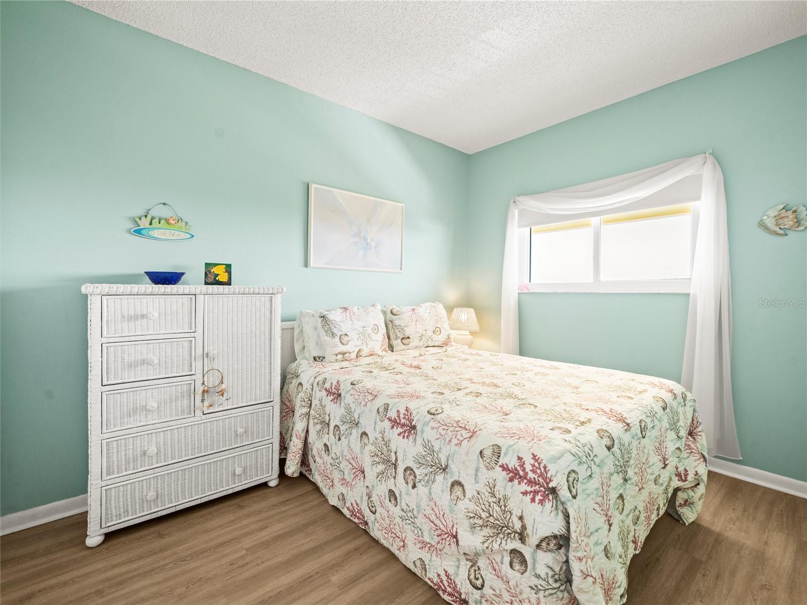 DOLPHIN REEF CONDO - Residential