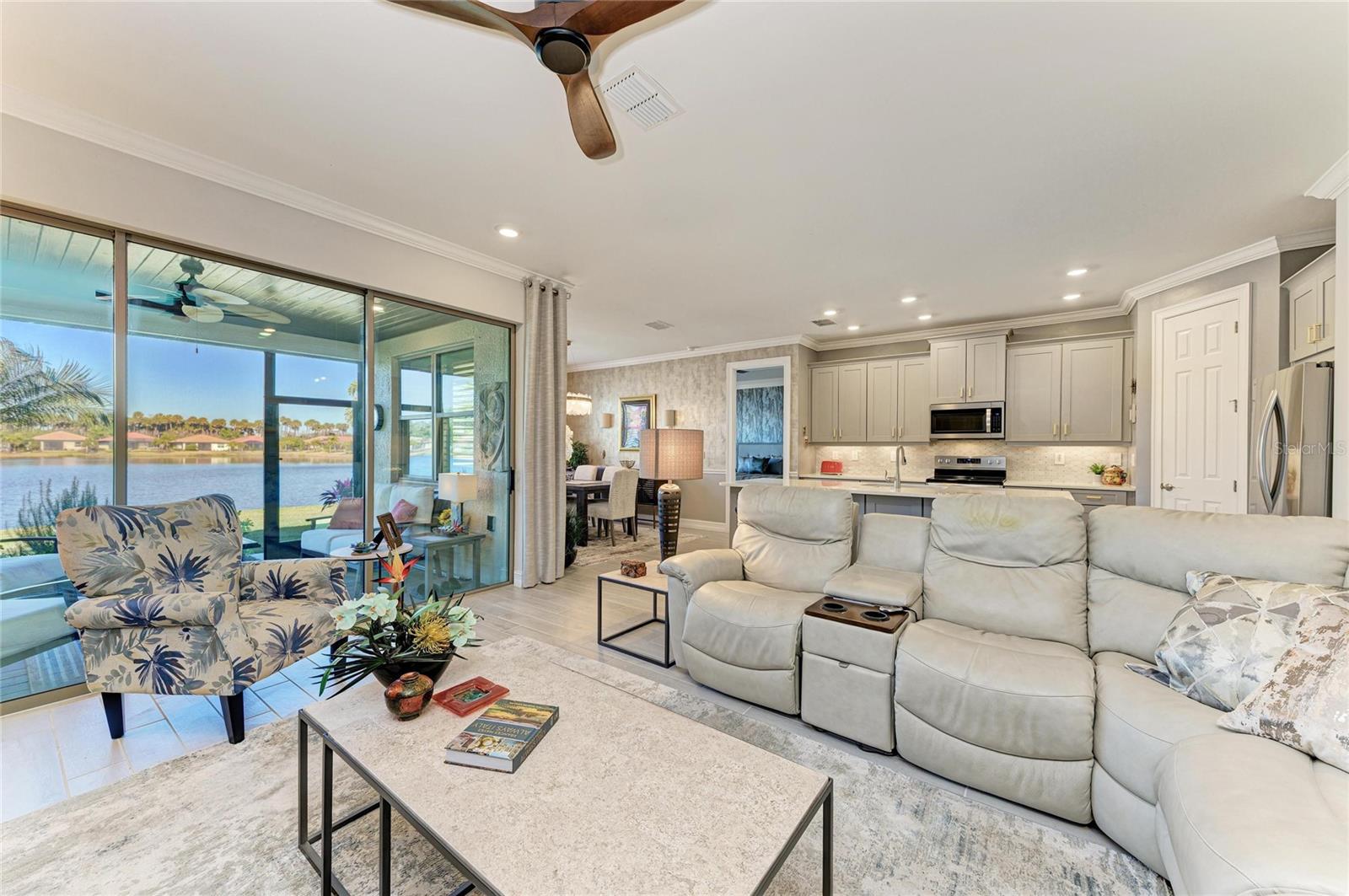 TOSCANA ISLES - Residential