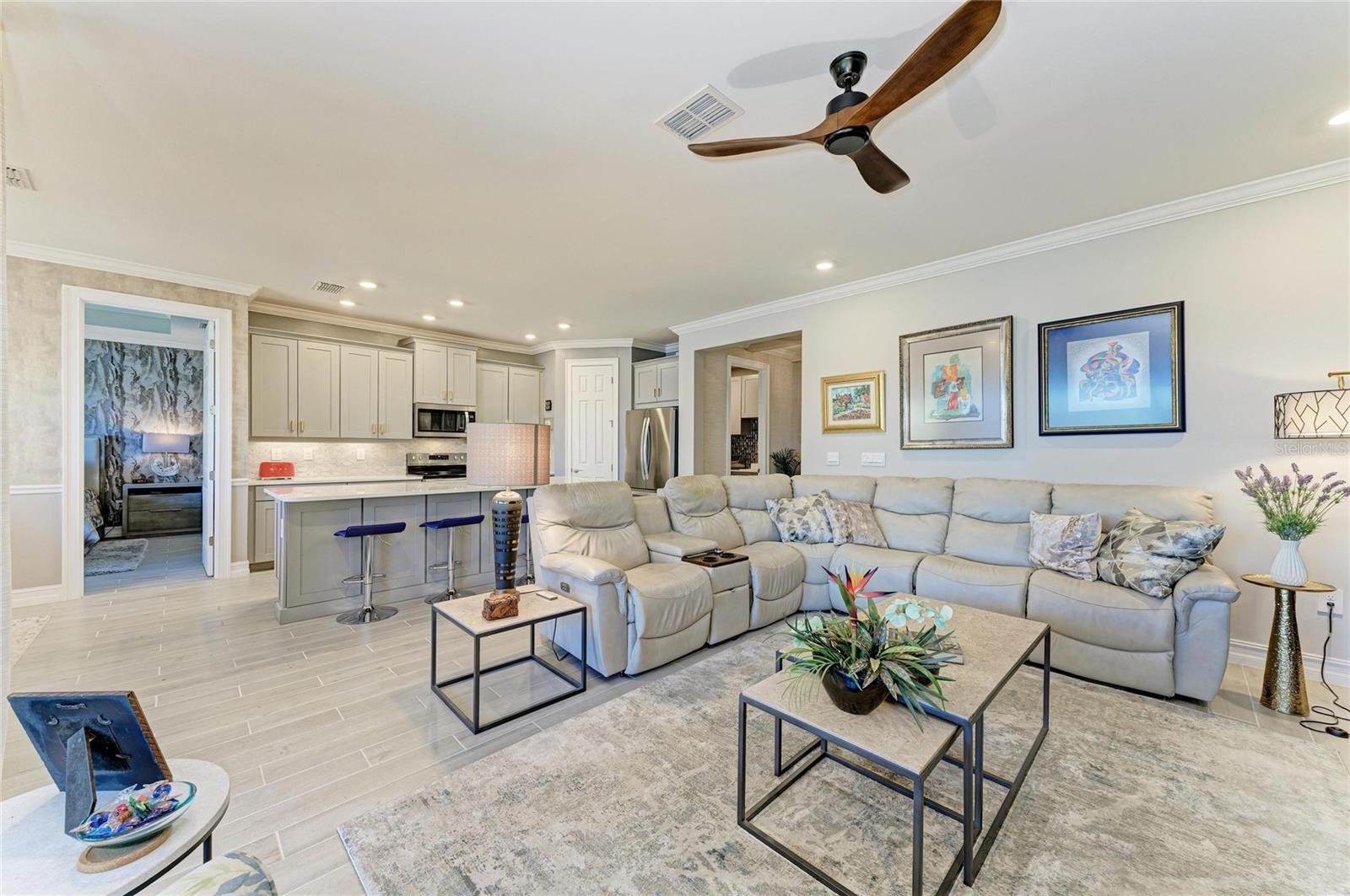 TOSCANA ISLES - Residential