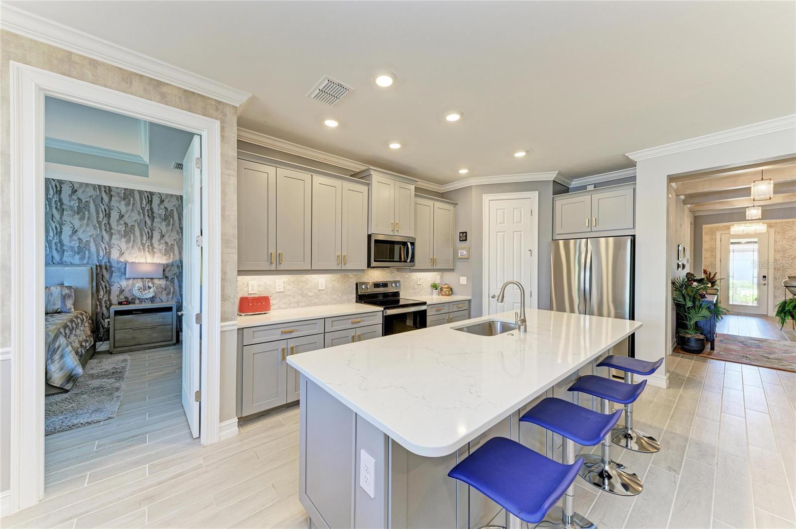 TOSCANA ISLES - Residential