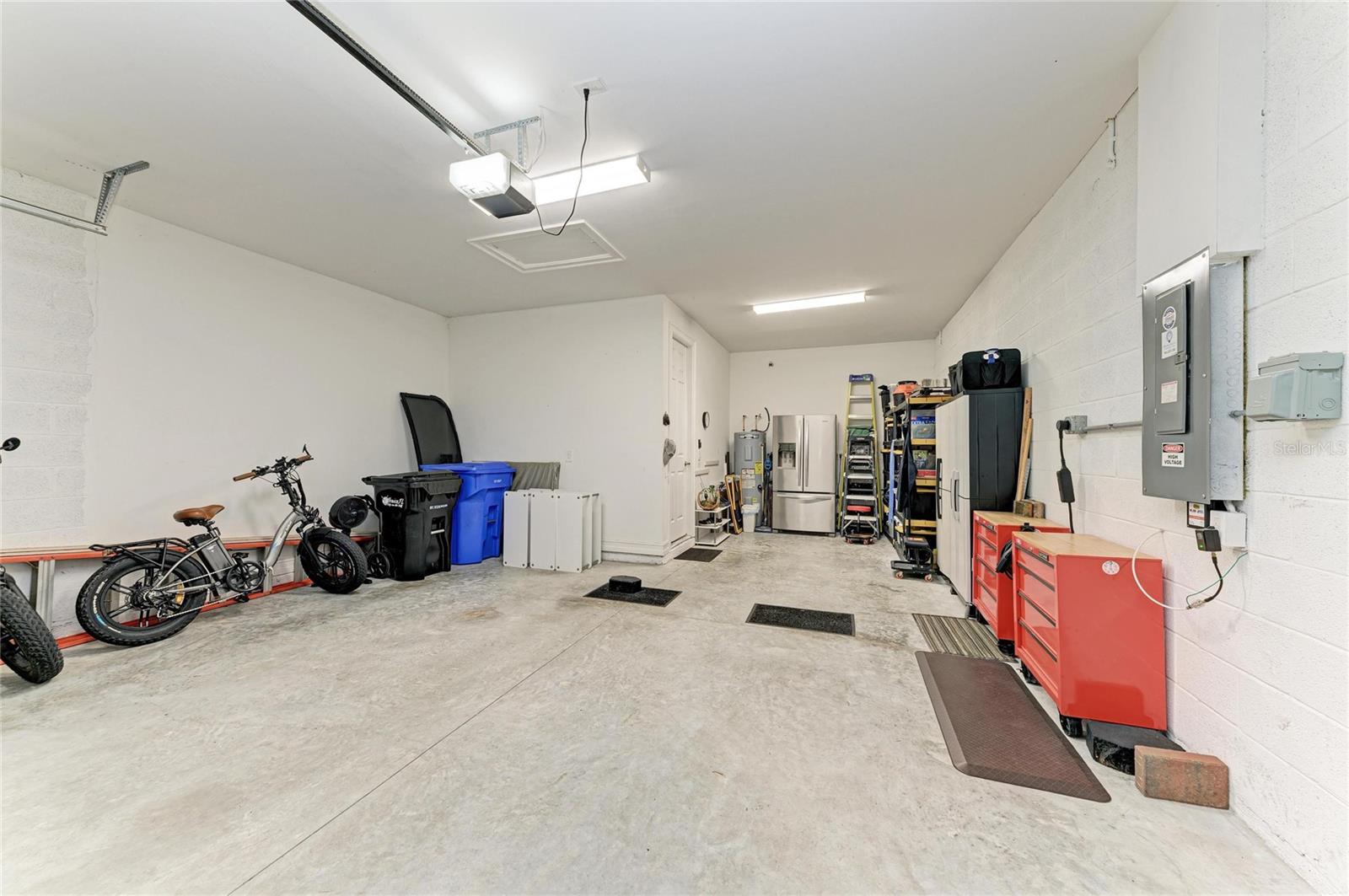 TOSCANA ISLES - Residential