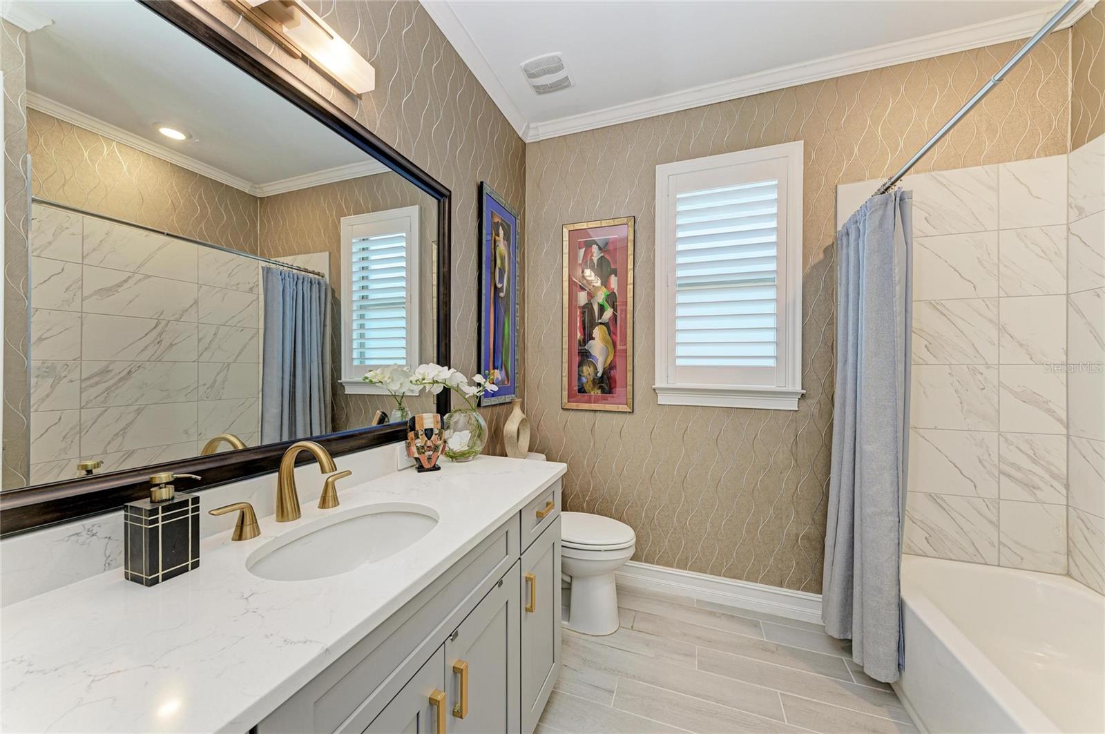 TOSCANA ISLES - Residential