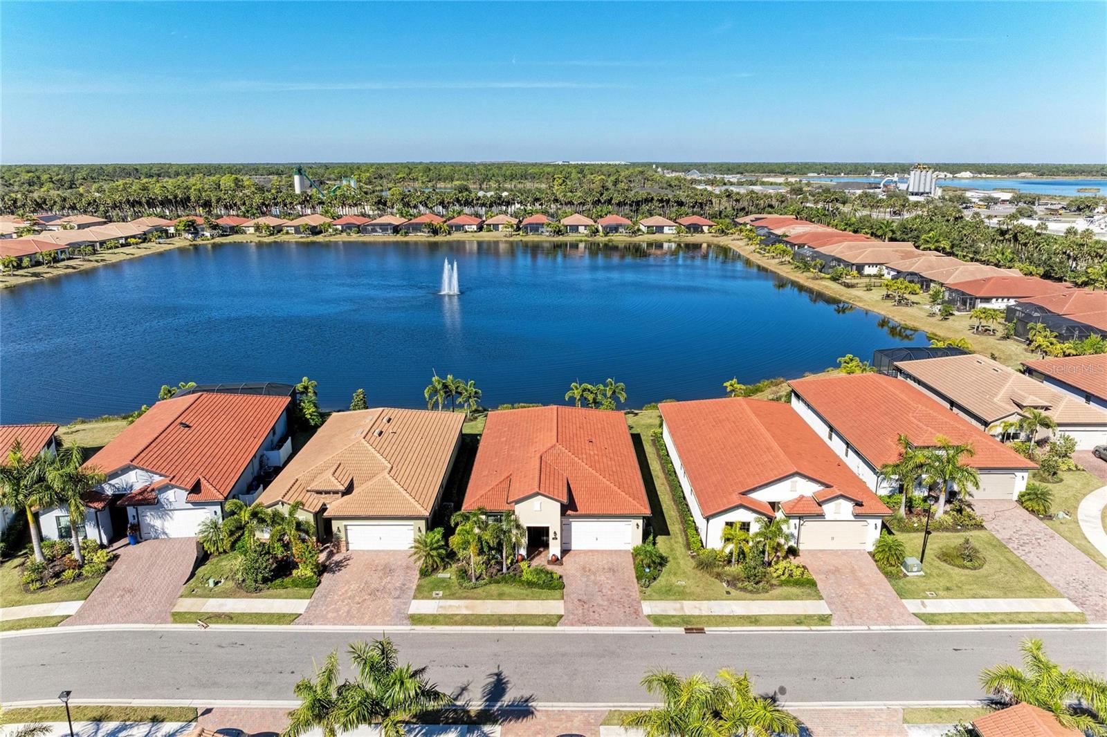 TOSCANA ISLES - Residential