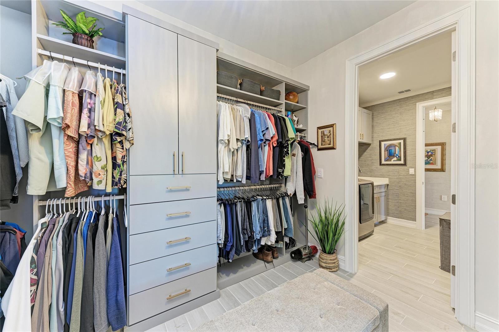 TOSCANA ISLES - Residential