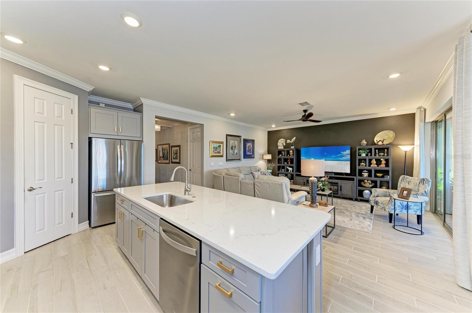 TOSCANA ISLES - Residential