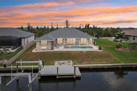 A home in PORT CHARLOTTE