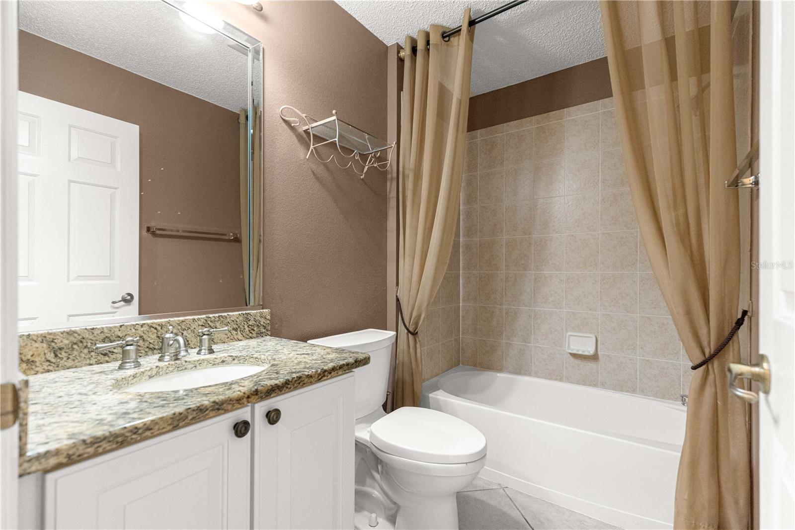 MARION VLGS UN #65 - Residential