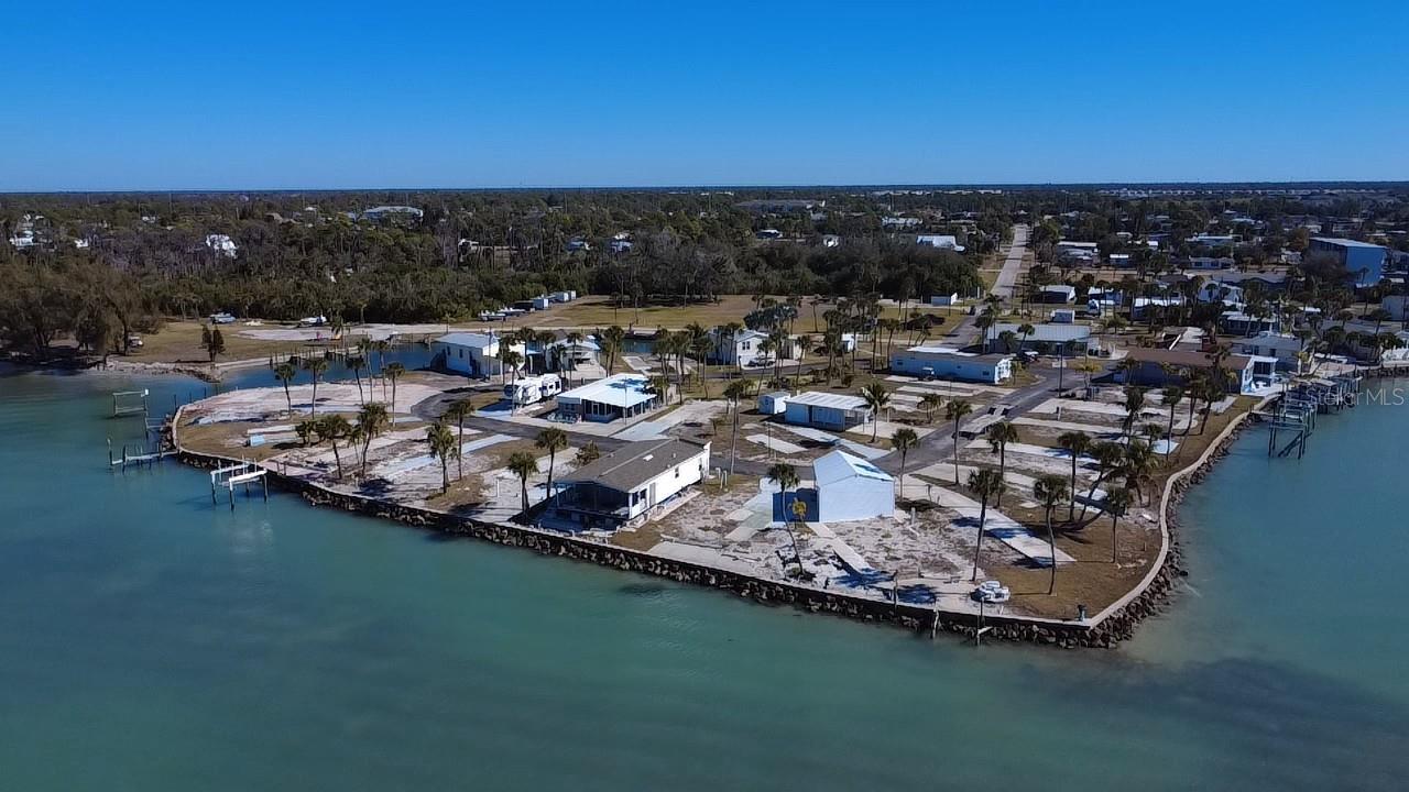 PARK POINTE MOB HME VLGE - Land