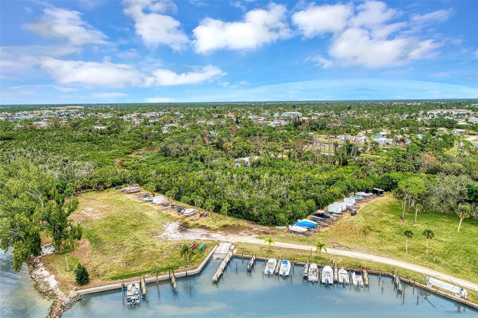 PARK POINTE MOB HME VLGE - Land