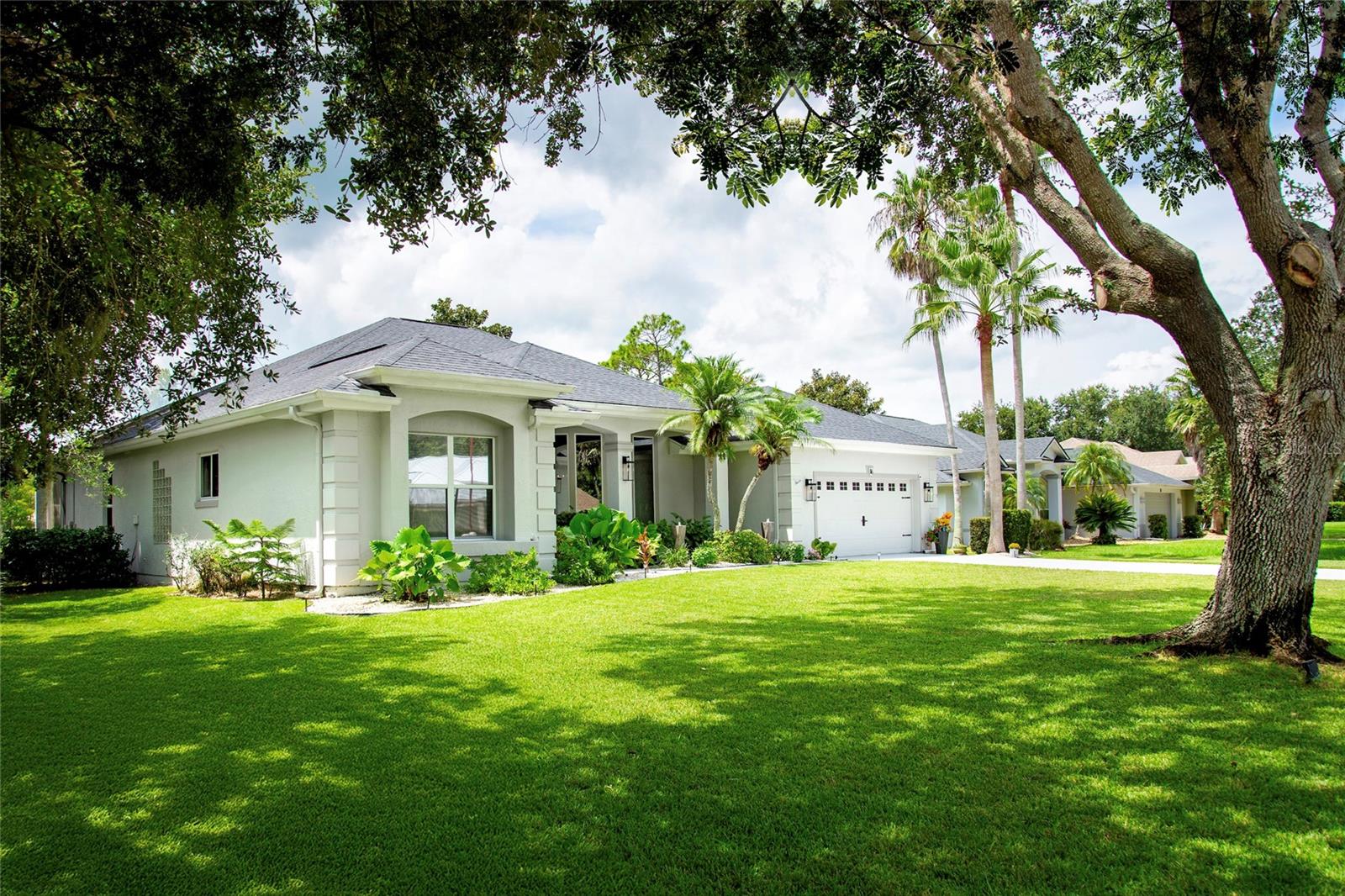 16 CIRCLE CREEK WAY