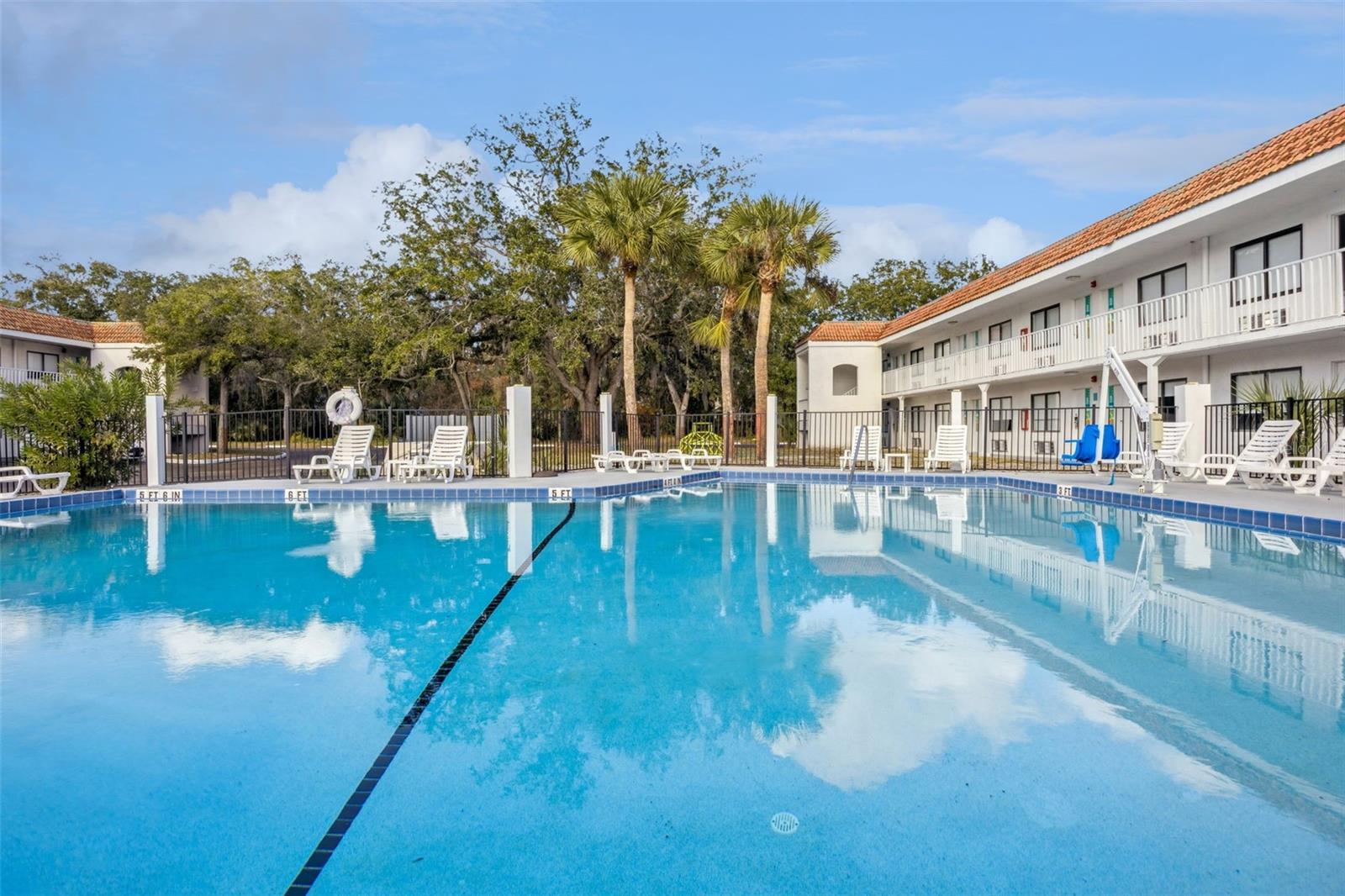 GREENPOINT ESSENTIAL HOTEL CONDO - Residential